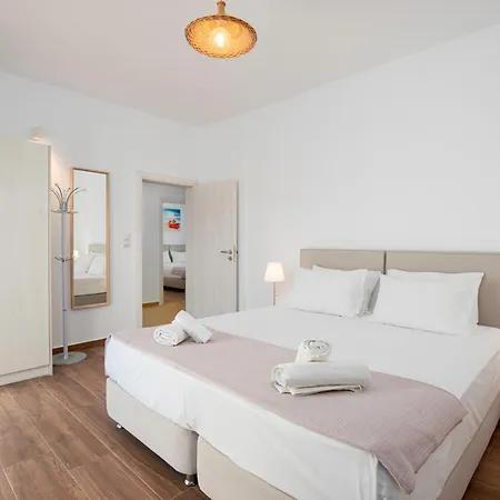 Jessy 150m² With Full Privacy * Parikia (Paros)